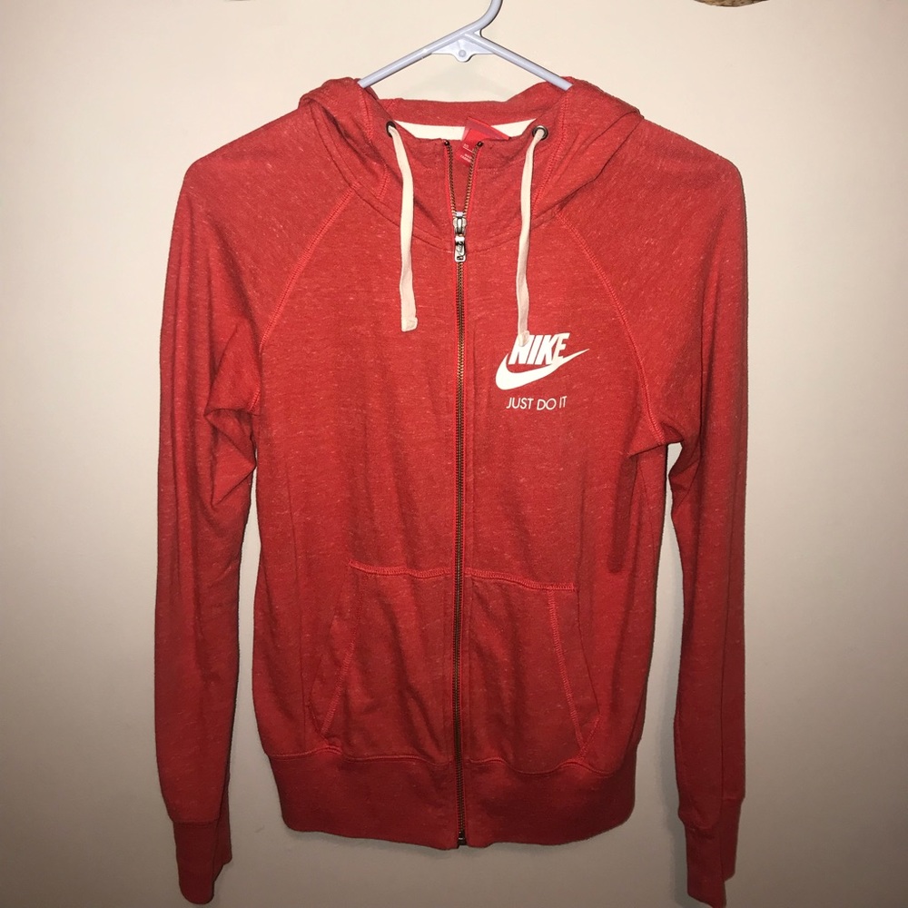 Nike zip up jacket w/ hood